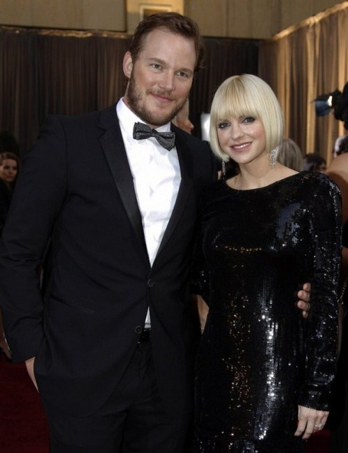Anna Faris & Chris Pratt At The 2012 Academy Awards