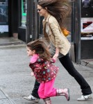 Katie Holmes and Suri Cruise in New York City On a Rainy Day - May 21