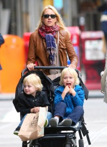 Naomi Watts Would Only Have Another Baby If It Were A Girl | Celeb Baby ...