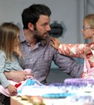 Ben Affleck, Violet And Seraphina Indulge In Fashion Camp And Ice Cream 0611