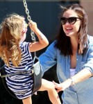 Jennifer Garner And Seraphina Affleck Have Swinging Time At The Park 0625