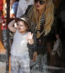 Rachel Zoe Satisfies Coffee Fix With Baby Boy Skyler 0607