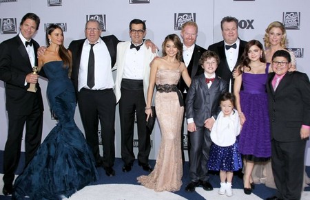 Cast of Modern Family at War with 20th Century Fox Television