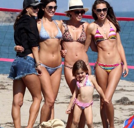 Alessandra Ambrosio Rocks The Beach With Her Model Daughter 0724