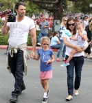 Ben Affleck And Jennifer Garner Take Girls To Fourth Of July Parade 0705