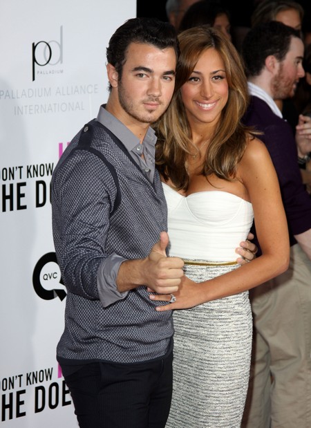 Kevin, Danielle Jonas Reveal Second Baby’s Gender: Boy or ...