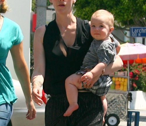 ‘Mad Men’ actress January Jones and her son Xander spotted out for lunch with some friends in West Hollywood, California on August 21, 2012.