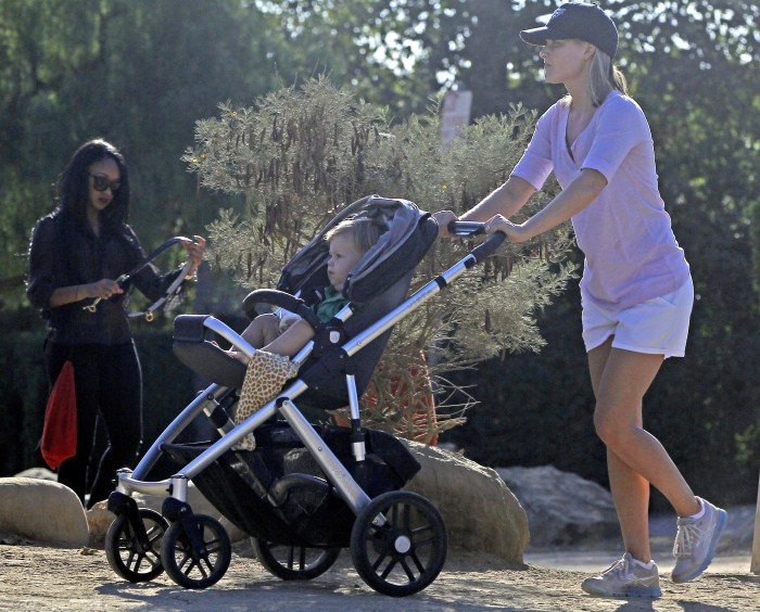 Ali Larter and her son Theodore out for a walk at Runyon Canyon in Hollywood, California on September 19, 2012.