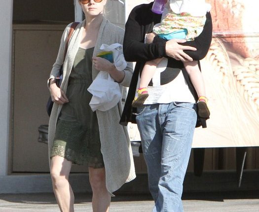 Amy Adams and her fiance, Darren Le Gallo, took their daughter Aviana Le Gallo on a shopping trip to Pavilions market in Beverly Hills, California on September 29, 2012.