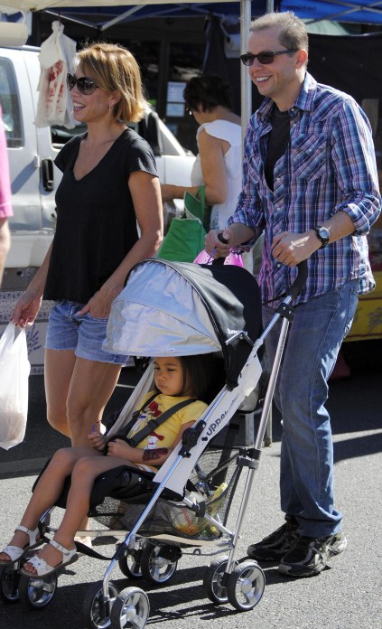 jon Cryer, his wife Lisa Joyner and daughter Daisy visited a farmers market in West Hollywood, California on September 2, 2012.