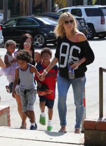 Heidi Klum Cheers On Henry at His Soccer Match | Celeb Baby Laundry