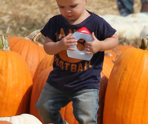 Selma Blair takes her son Arthur to the Mr. Bones Pumpkin Patch in West Hollywood, California on October 13, 2012.