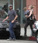 “American Beauty” star Wes Bentley and his wife Jacqui take their son ...