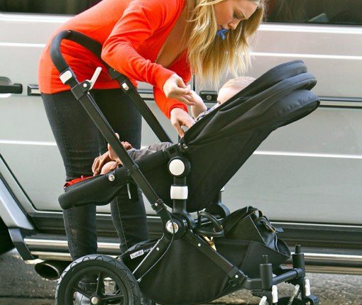 Hilary Duff Shops With Luca