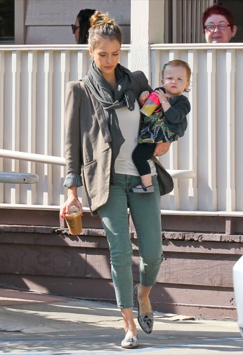 Jessica Alba And Family Out For Breakfast In West Hollywood | Celeb ...