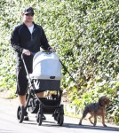 Exclusive… Nick Lachey Takes Camden For A Stroll | Celeb Baby Laundry