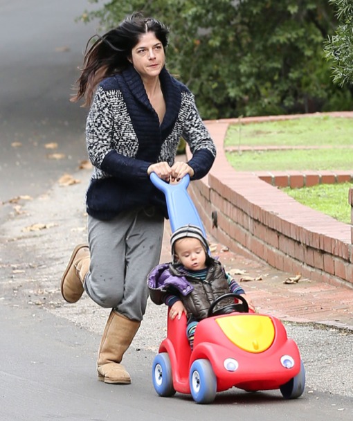 Exclusive… Selma Blair & Son Arthur Spend The Day At Laurel Canyon ...