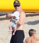Reese Witherspoon, Baby Tennessee and Family In Hawaii