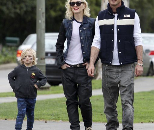 Gwen Stefani and Gavin Take The Boys to the Park