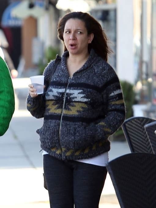 SemiExclusive… Pregnant Maya Rudolph Meets A Friend For Lunch Celeb