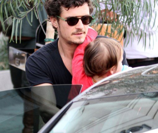 Orlando Bloom Takes His Son To Lunch
