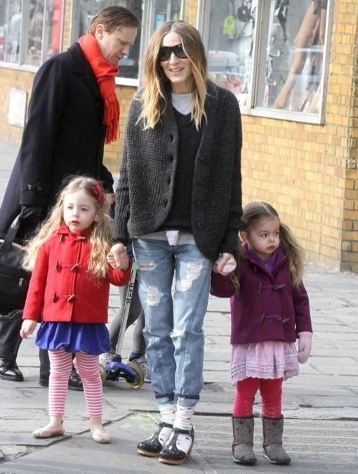 Sarah Jessica Parker Takes Her Girls To School | Celeb Baby Laundry