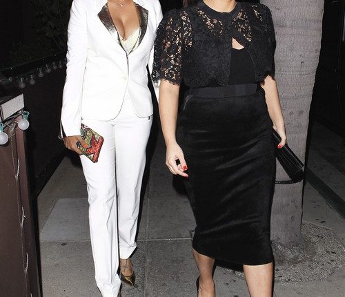 Kim Kardashian Eats Out With LaLa Vasquez