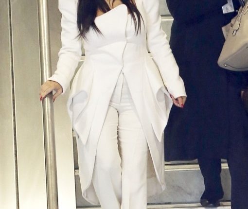 Kim Kardashian Looks Angelic at Paris Airport