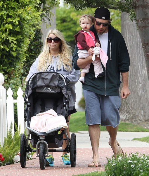 Semi-Exclusive… Jessica Simpson & Family Out For A Stroll On Easter ...