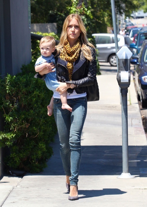 Semi-Exclusive… Kristin Cavallari Out And About With Her Son | Celeb ...