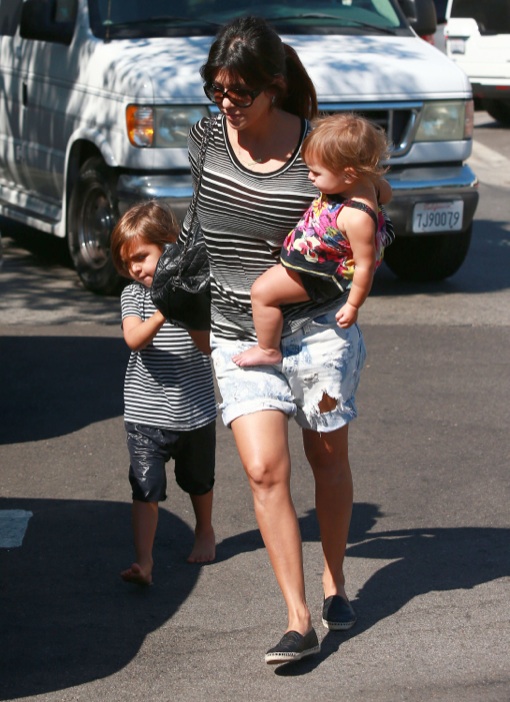 Kourtney Kardashian Takes Her Kids To A Birthday Party | Celeb Baby Laundry
