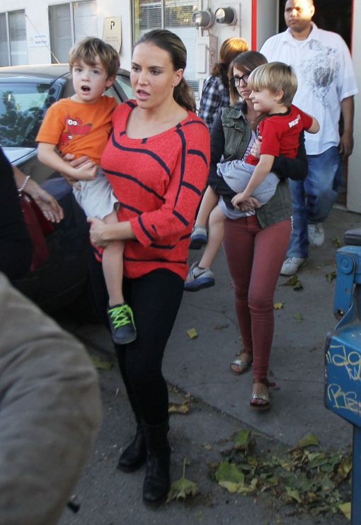 Semi-Exclusive... Brooke Mueller Picks Up Her Boys From School | Celeb