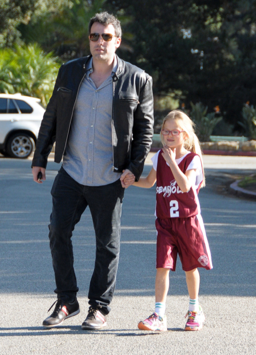 Ben Affleck Takes Daughter Violet To Her Basketball Game | Celeb Baby ...