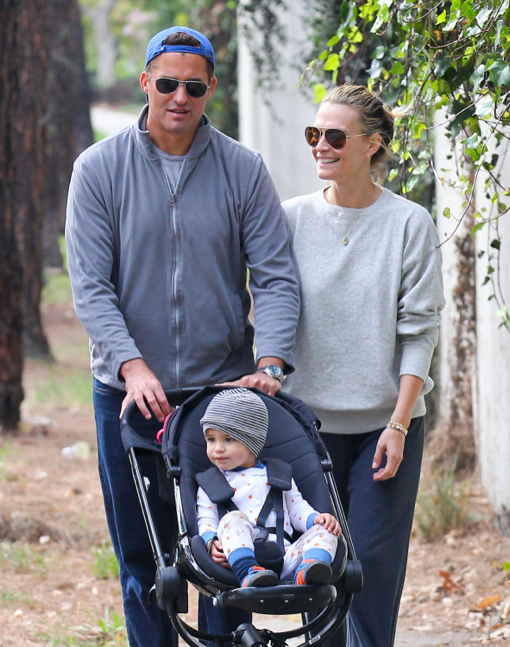 Molly Sims Enjoys The Park With Her Family 