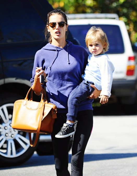 Alessandra Ambrosio Stops By Whole Foods With Her Son | Celeb Baby Laundry