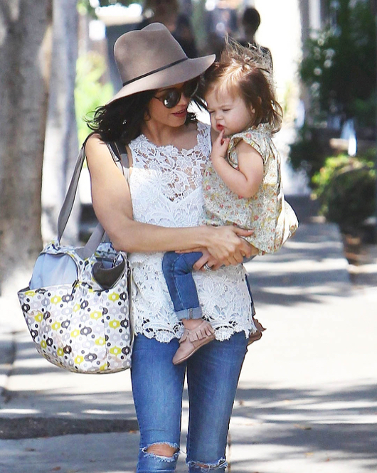 Jenna Dewan Out And About With Her Daughter | Celeb Baby Laundry