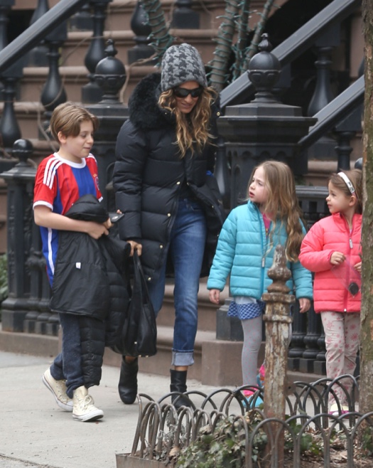 Sarah Jessica Parker Celebrates Her 50th With Her Kids | Celeb Baby Laundry