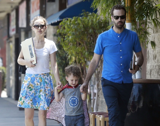 Exclusive… Natalie Portman Out And About With Her Family In Los Angeles ...