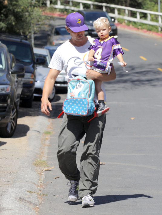 Josh Duhamel Leaving The Park With His Son Celeb Baby Laundry