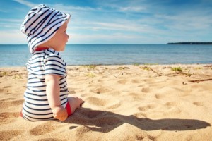 How to Have a Safe Beach Vacation with Young Children | Celeb Baby Laundry