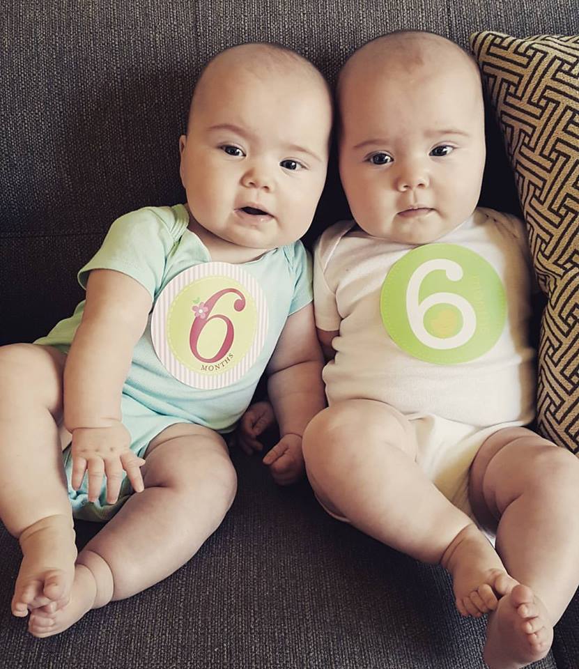 20 июня близнецы. Шесть Близнецы. 20.06 Близнецы. Six months. 6 Months.