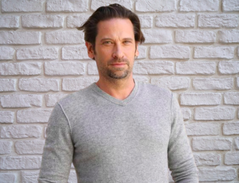 roger howarth contract