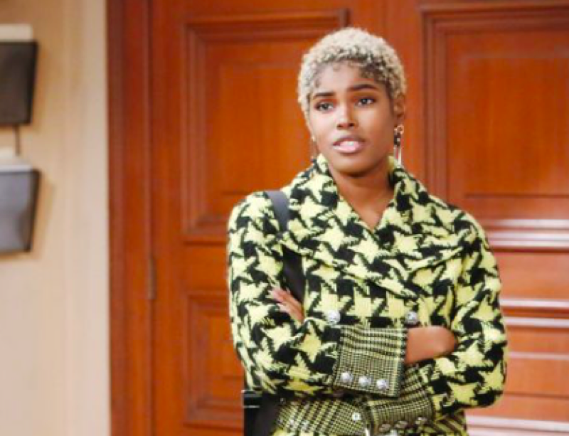 The Bold and The Beautiful: Paris Buckingham (Diamond White)