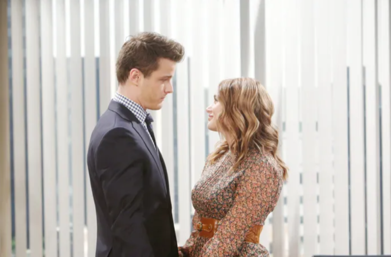 Young and The Restless: Kyle Abbott (Michael Mealor) and Summer Newman’s (Hunter King)