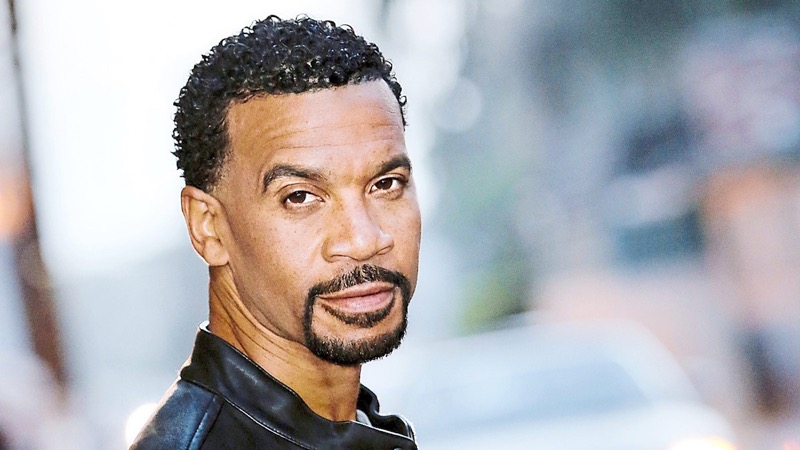 The Bold And The Beautful: Justin Barber (Aaron D. Spears)