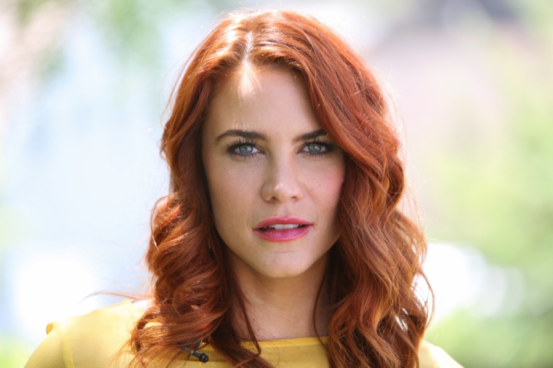 Young And The Restless: Sally Spectra (Courtney Hope)