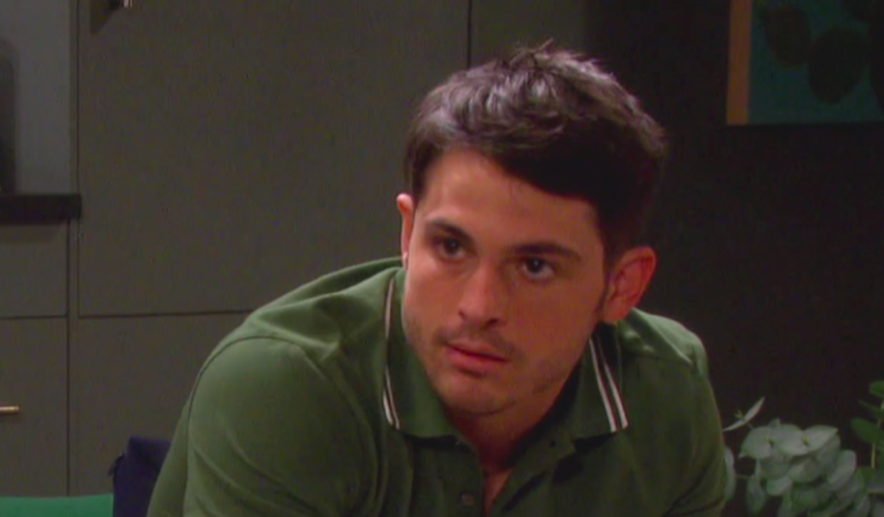 Sonny Kiriakis (Zach Tinker)