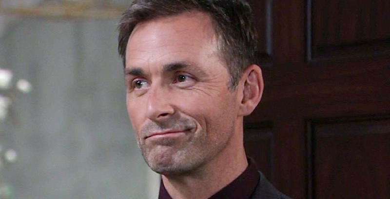 General Hospital: Valentin (James Patrick Stuart)