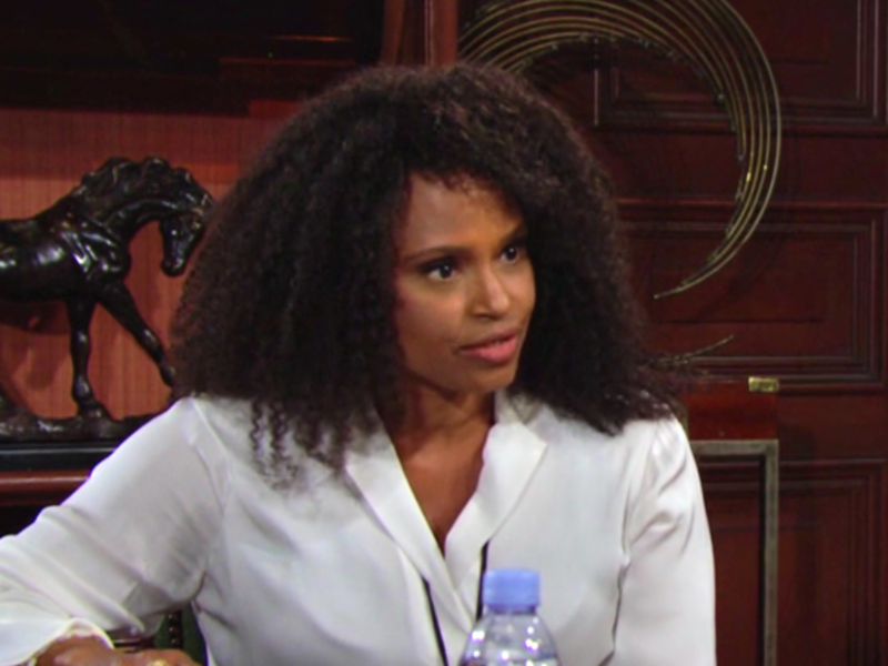 The Bold And The Beautiful: Dr. Grace Buckingham (Cassandra Creech)