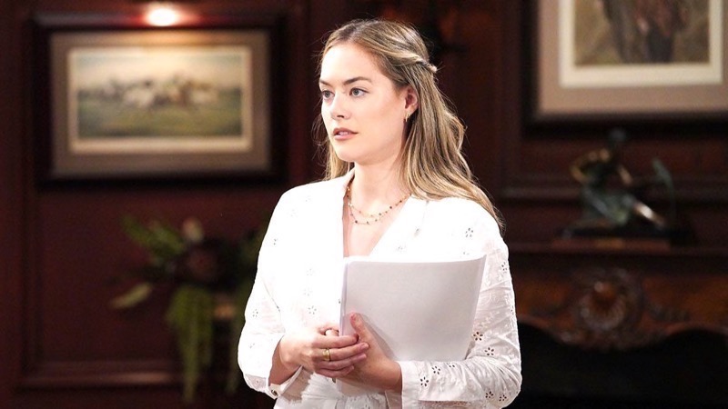 The Bold And The Beautiful: Hope Spencer (Annika Noelle)